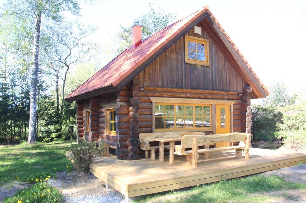 Ala-Laugu Holiday Home Leisi Exterior foto